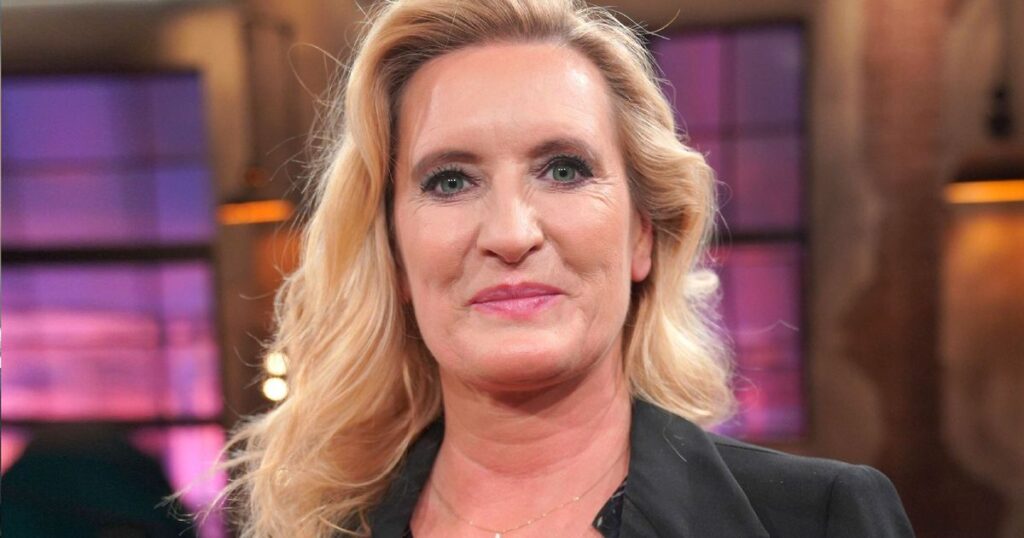 Claudia Kleinert Schlaganfall: Was ist wirklich bekannt? claudia kleinert schlaganfall