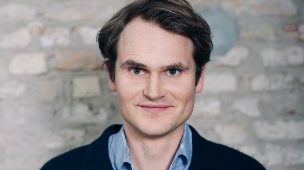 Fabian Hinrichs – Leben, Karriere, Filme und Tatort fabian hinrichs